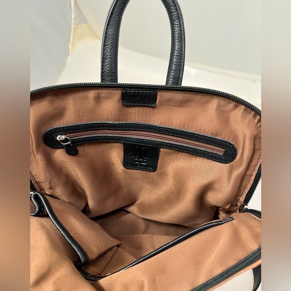 ili New York Small Backpack Toffee/Black - Picture 8 of 13